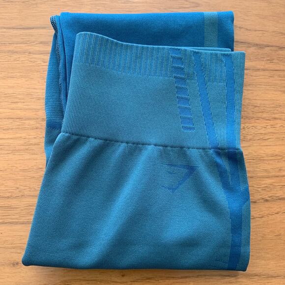 Gymshark Leggings XS Geo Capri Teal EUC - Picture 11 of 11
